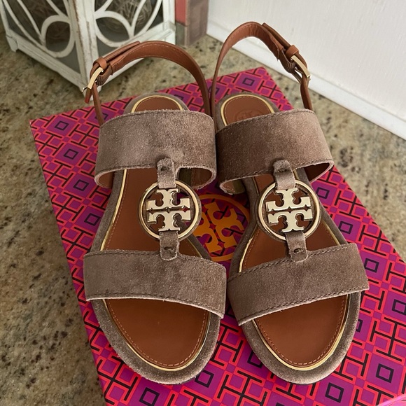 New Tory Burch sandal ❤️ - Picture 8 of 11
